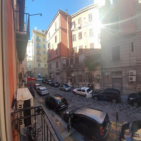 Alcapri Suite Napoli Centro エクステリア 写真