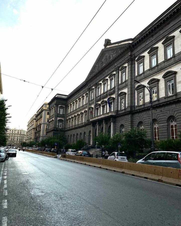 Alcapri Suite Napoli Centro エクステリア 写真
