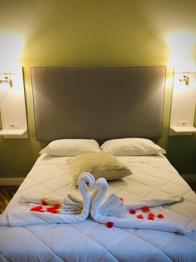 Alcapri Suite Napoli Centro エクステリア 写真
