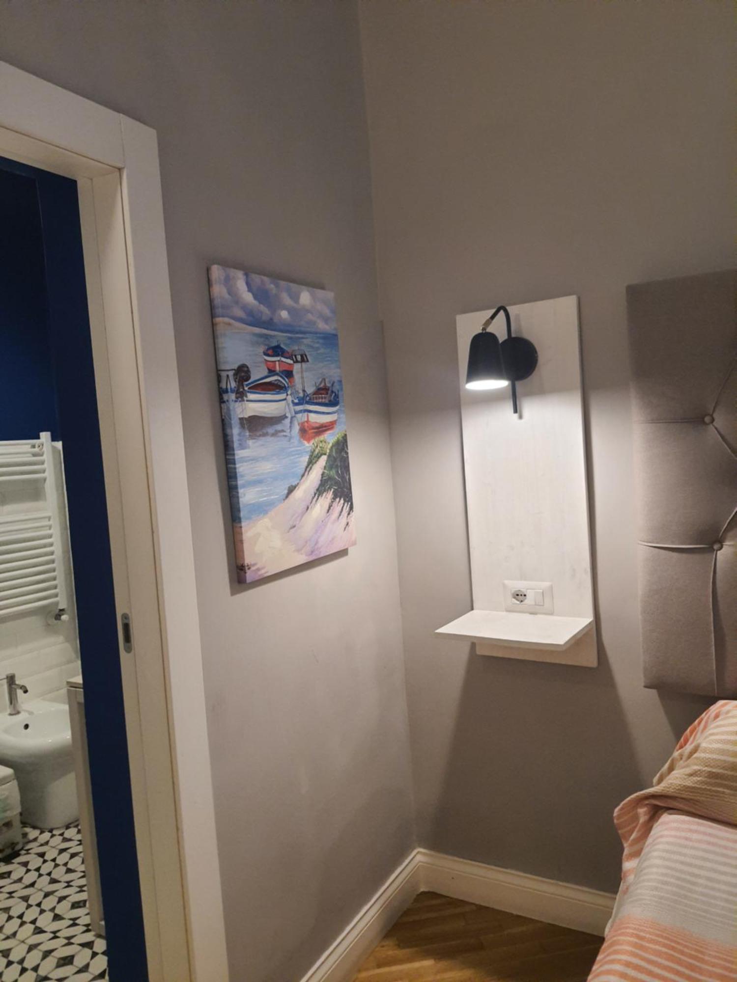 Alcapri Suite Napoli Centro エクステリア 写真